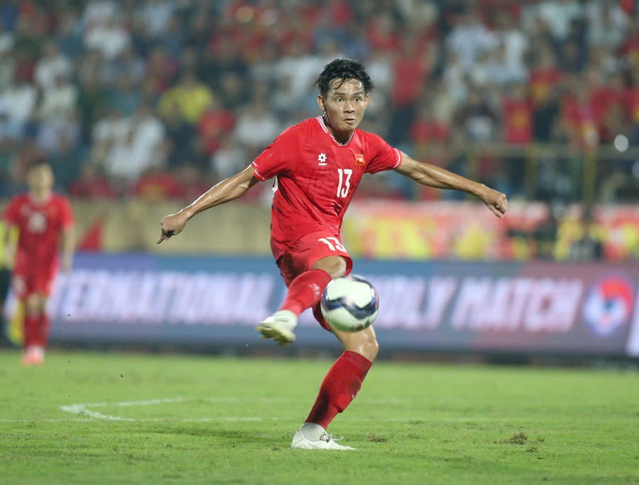 Giao hữu bóng đá Việt Nam - Ấn Độ: Bất phân thắng bại