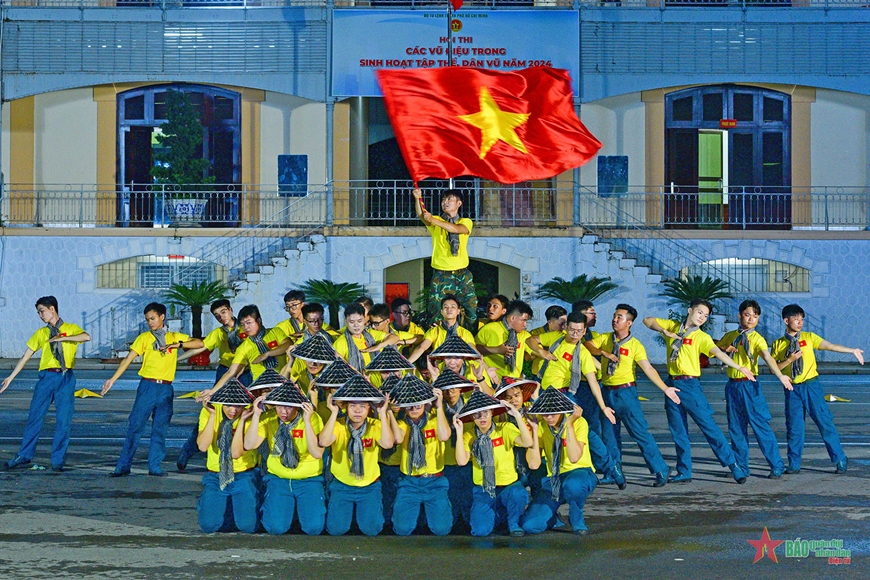 Đặc sắc Hội thi dân vũ trong Lực lượng vũ trang TP Hồ Chí Minh