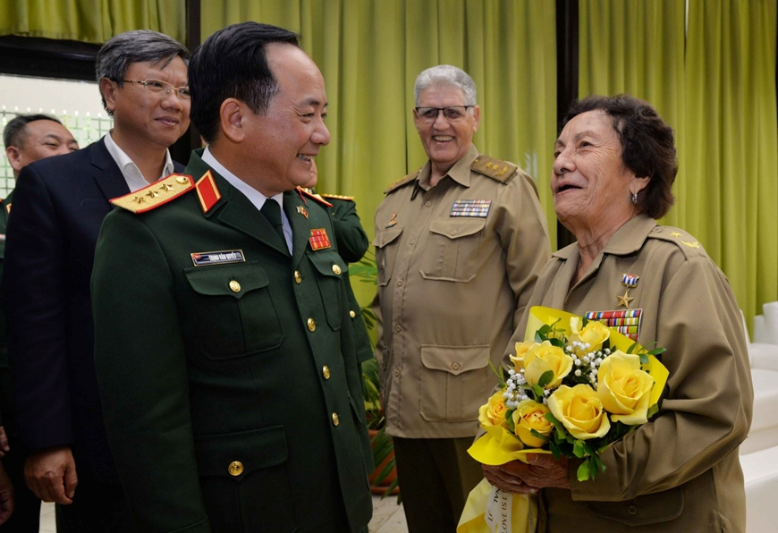 Một số hình ảnh hoạt động của Thượng tướng Trịnh Văn Quyết và đoàn đại biểu chính trị cấp cao Quân đội nhân dân Việt Nam tại Cuba

