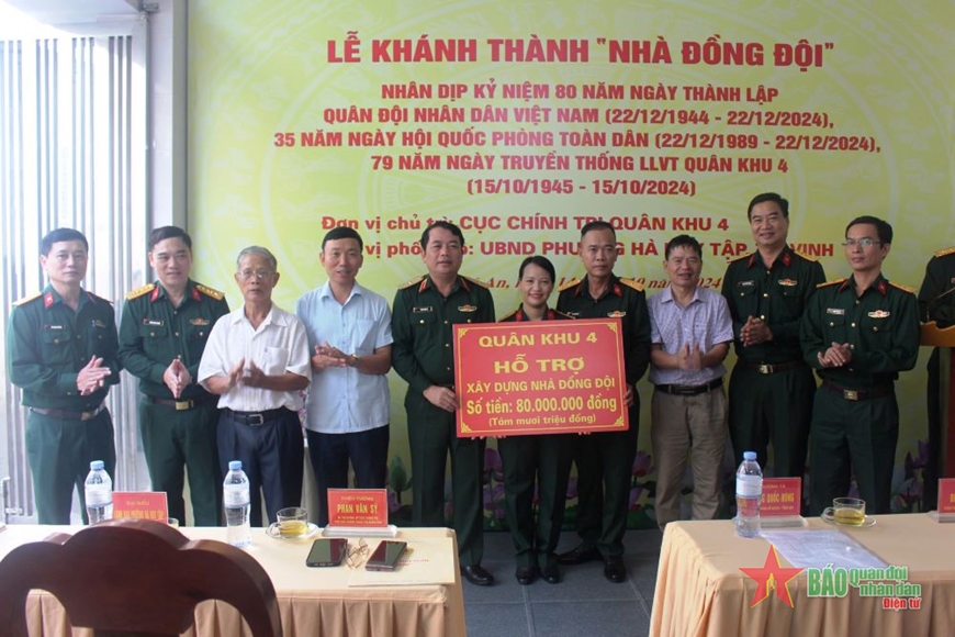Quân khu 4 bàn giao Nhà đồng đội tặng quân nhân có hoàn cảnh khó khăn
