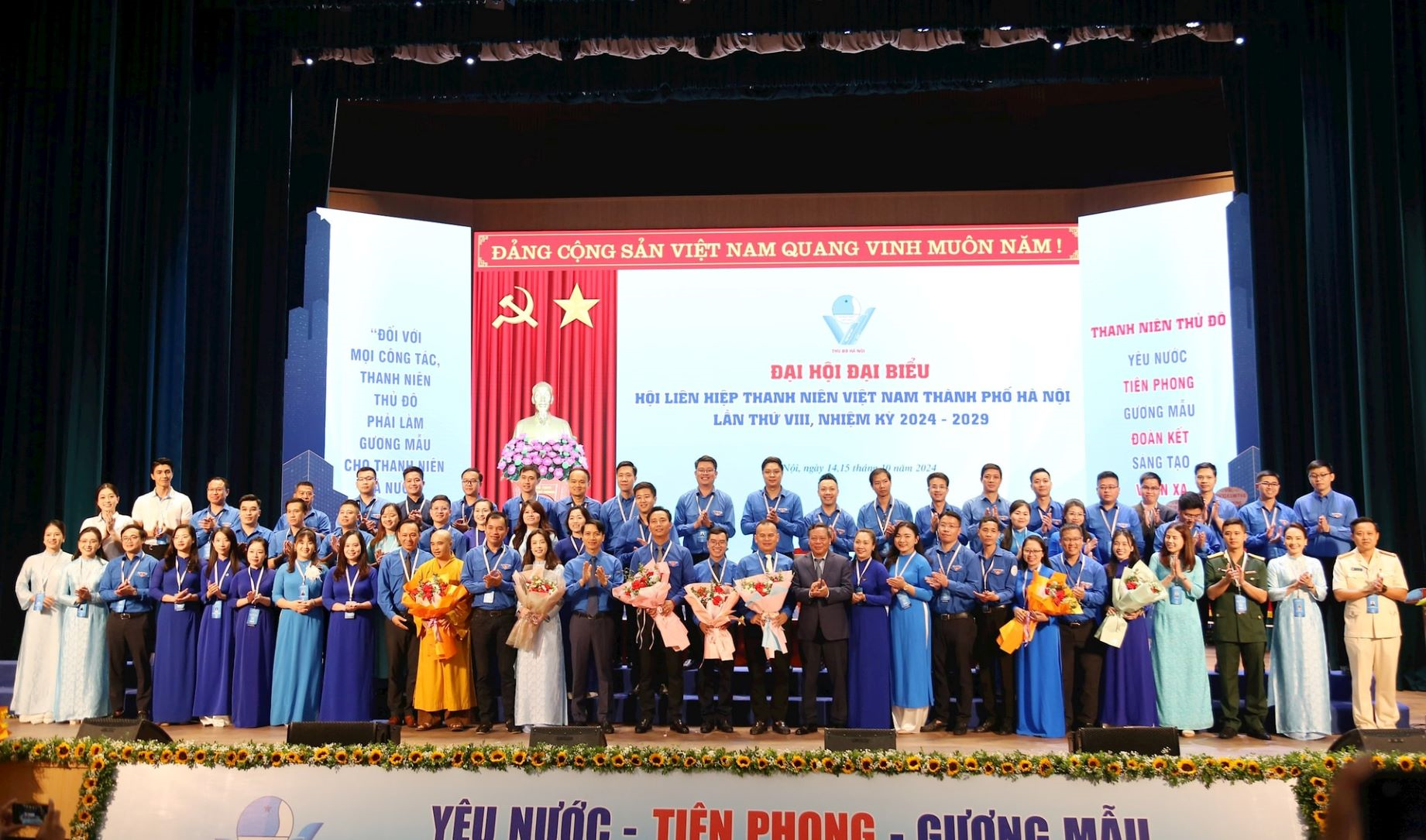 Đại hội đại biểu Hội Liên hiệp Thanh niên Việt Nam TP Hà Nội lần thứ VIII