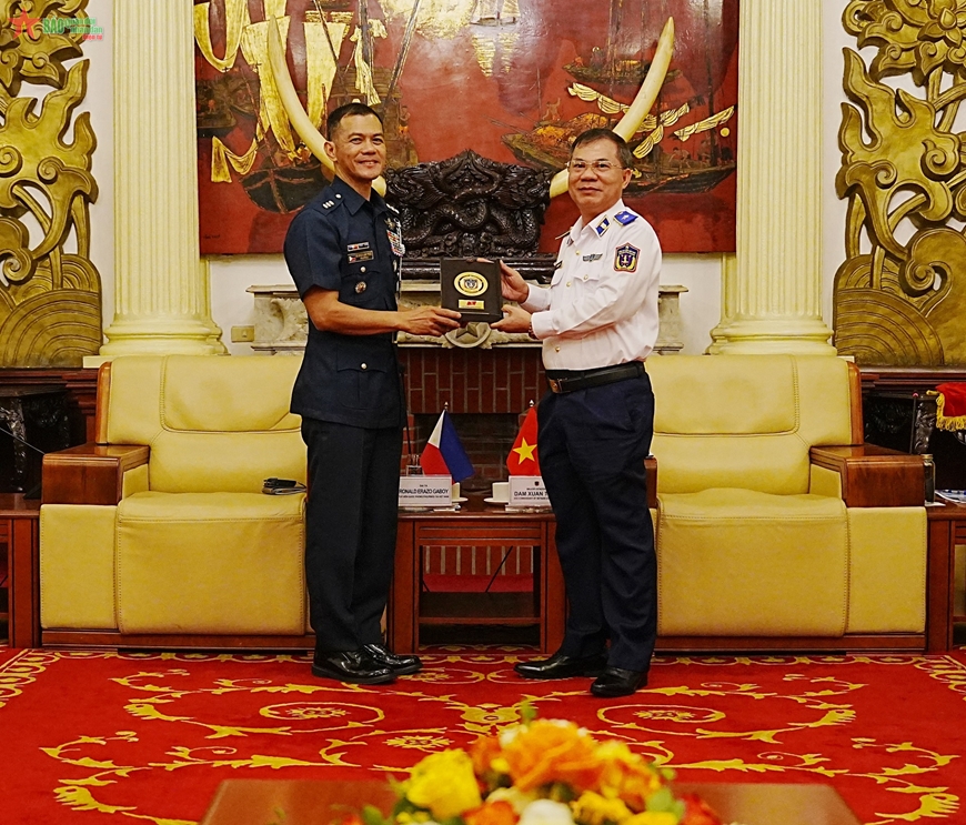Không ngừng thúc đẩy quan hệ hợp tác giữa Cảnh sát biển Việt Nam và Lực lượng Bảo vệ bờ biển Philippines