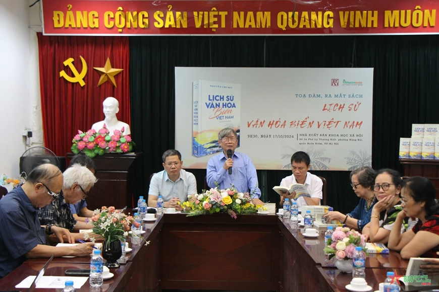 Ra mắt sách “Lịch sử văn hoá biển Việt Nam”