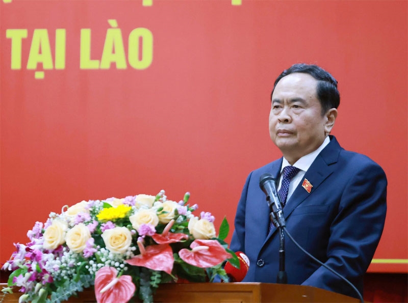Chủ tịch Quốc hội Trần Thanh Mẫn thăm Đại sứ quán và gặp gỡ đại diện cộng đồng người Việt Nam tại Lào