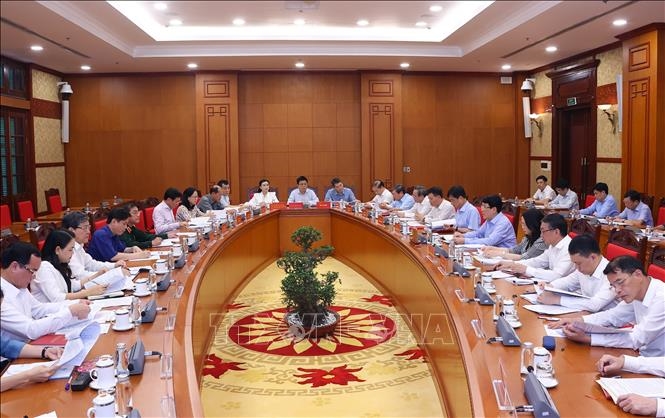 Thường trực Ban Bí thư Lương Cường chủ trì giao ban công tác quý III-2024