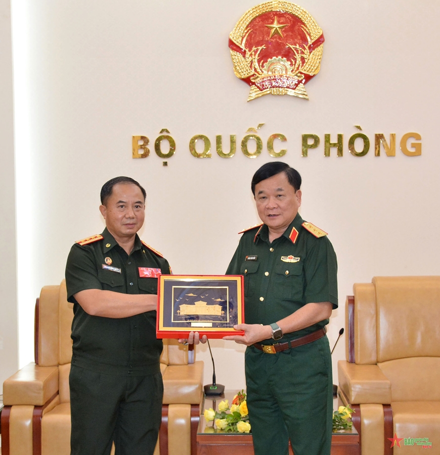 Mở ra một chương mới trong hợp tác quốc phòng Việt Nam-Lào