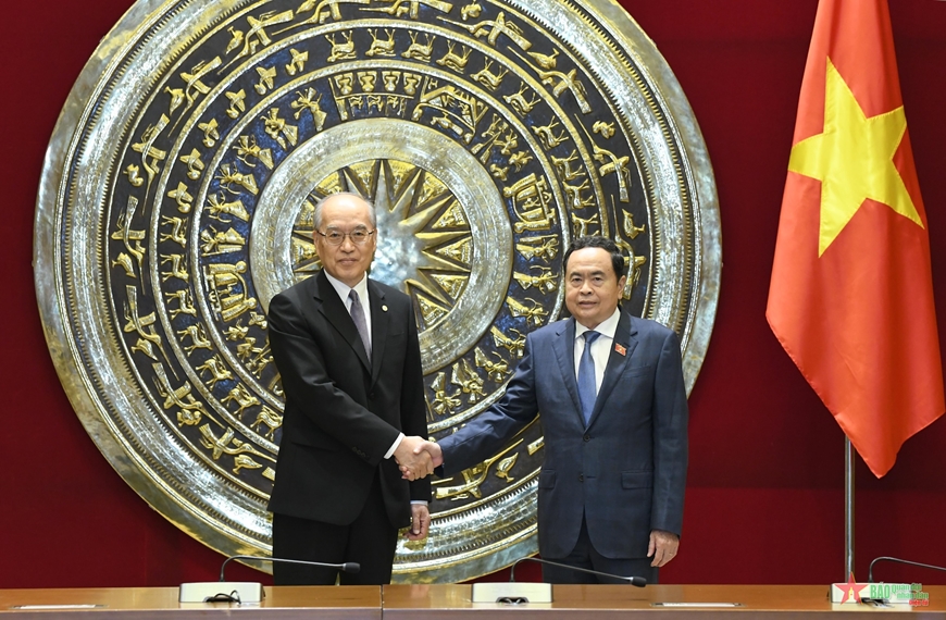 Chủ tịch Quốc hội Trần Thanh Mẫn tiếp Ch&aacute;nh &aacute;n T&ograve;a &aacute;n Nh&acirc;n d&acirc;n tối cao Trung Quốc