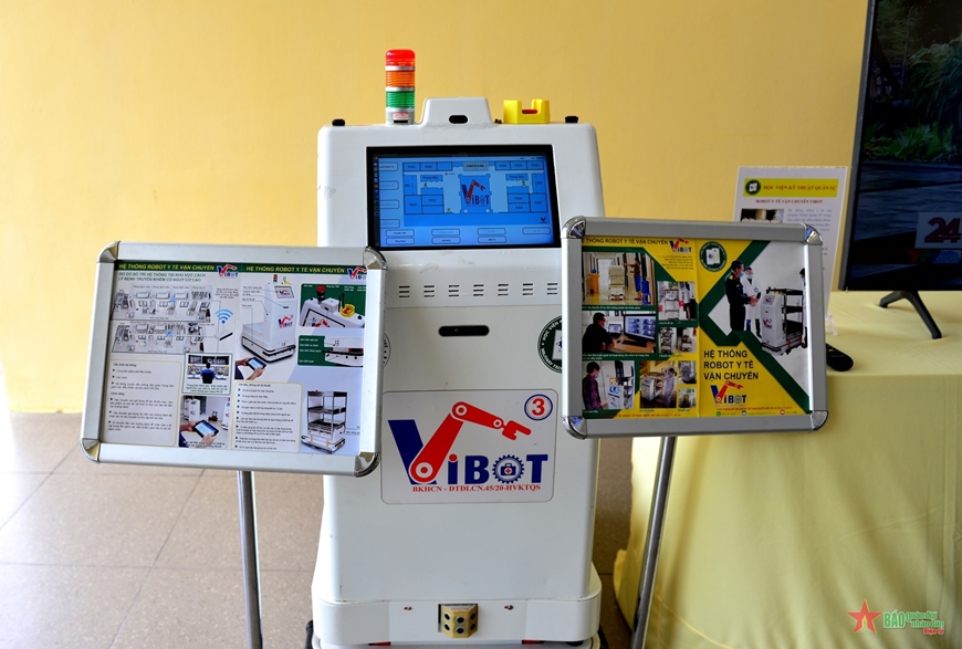 Phát triển khoa học công nghệ tạo ra các sản phẩm phục vụ quốc phòng và dân sinh