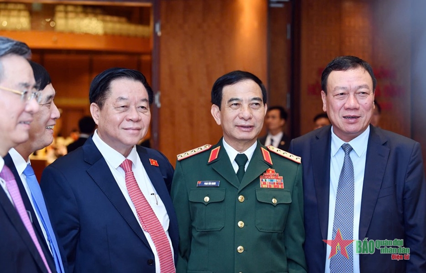 Khai mạc trọng thể Kỳ họp thứ tám, Quốc hội khóa XV: Xem xét, quyết định nhiều nội dung quan trọng, công tác nhân sự và bầu Chủ tịch nước