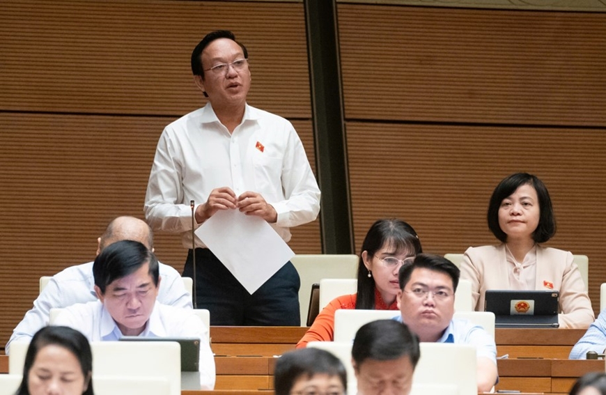 Sửa đổi Luật Dược: Đại biểu Quốc hội lo ngại về nguy cơ độc quyền thuốc trên thị trường