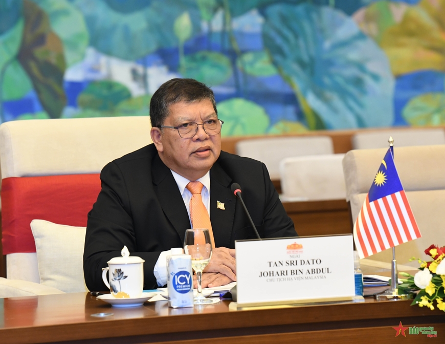 Chủ tịch Quốc hội Trần Thanh Mẫn đón, hội đàm với Chủ tịch Hạ viện Malaysia Tan Sri Dato’ Johari Bin Abdul