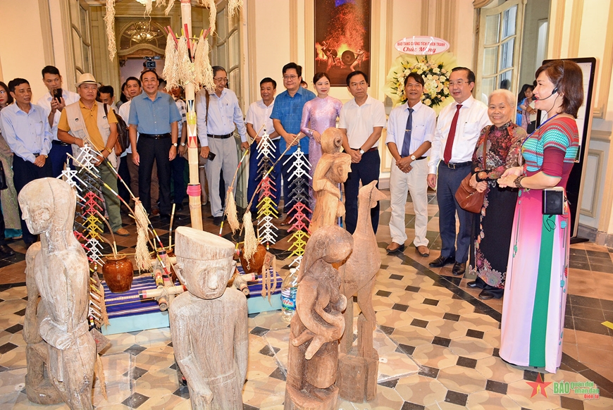 Trưng bày “Gia Lai - Sắc màu văn hóa” với nhiều hiện vật đặc sắc