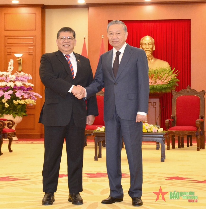 Tổng Bí thư Tô Lâm tiếp Chủ tịch Hạ viên Malaysia Tan Sri Dató Johari Bin Abdul