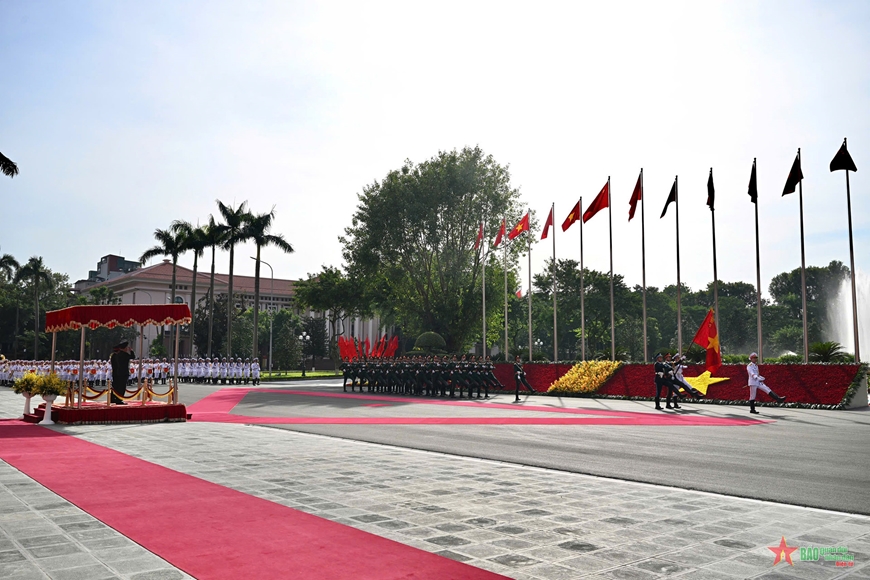 Đại tướng Phan Văn Giang chủ trì lễ đón Phó chủ tịch Quân ủy Trung ương Trung Quốc