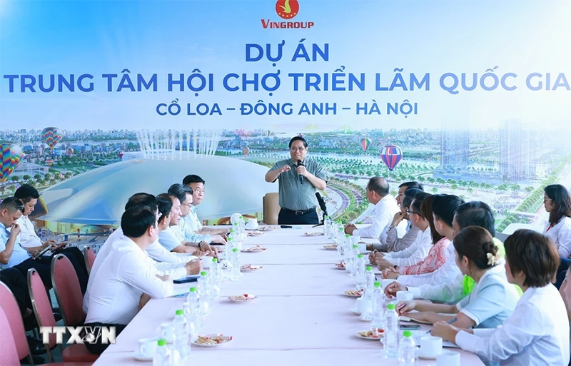Thủ tướng Phạm Minh Chính: Xây dựng Trung tâm Hội chợ Triển lãm và cầu Tứ Liên thành biểu tượng của Hà Nội