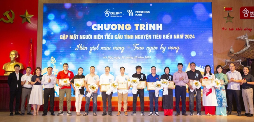 T&ocirc;n vinh 200 người hiến tiểu cầu ti&ecirc;u biểu năm 2024