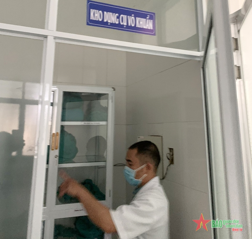 Quảng Nam: Bão số 6 gây sụt lún, sạt lở bất thường, sơ tán khẩn cấp hàng trăm hộ dân