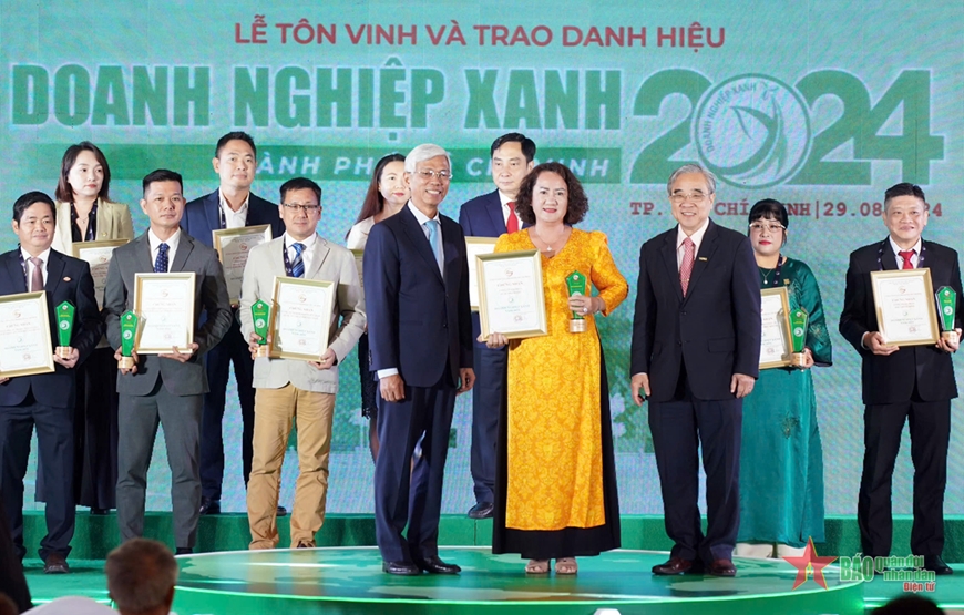 Động lực phát triển doanh nghiệp xanh