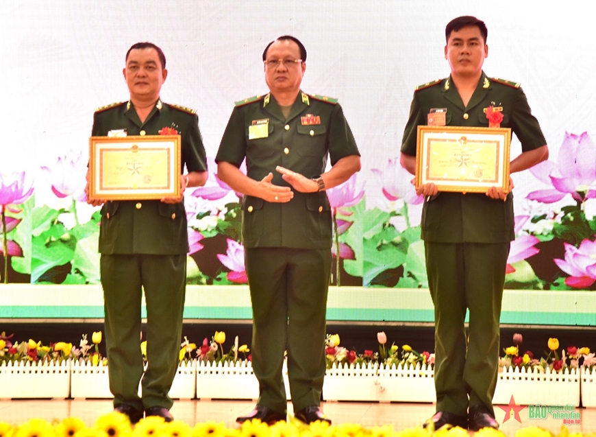 Thiếu tá La Minh Nhòa - Người cán bộ Biên phòng nhiệt huyết nơi đảo tiền tiêu