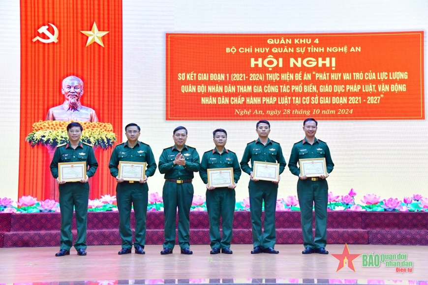 Bộ Chỉ huy Quân sự tỉnh Nghệ An sơ kết 3 năm thực hiện Đề án 1371 