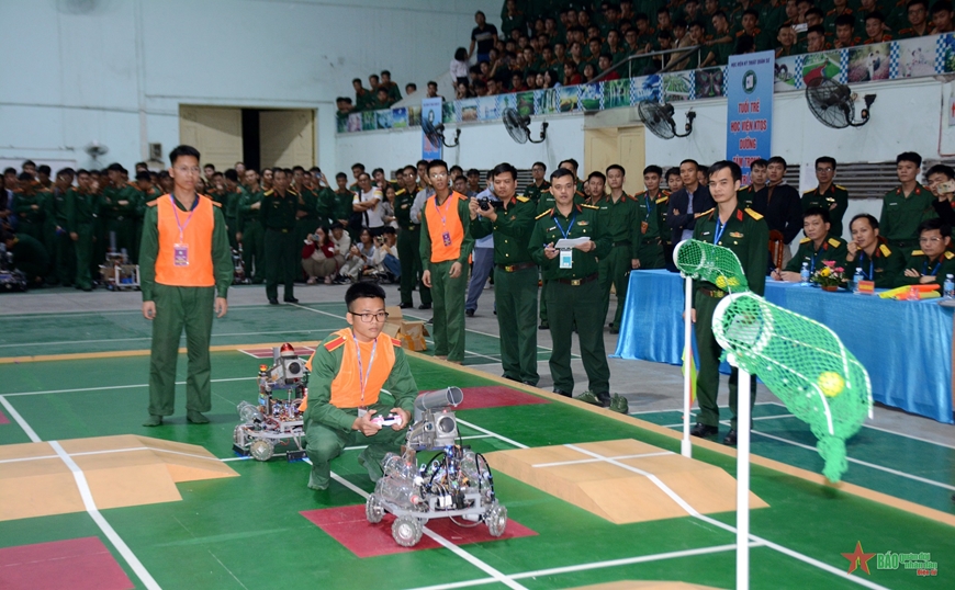 Học viện Kỹ thuật Quân sự tổ chức Cuộc thi Robocon năm 2024