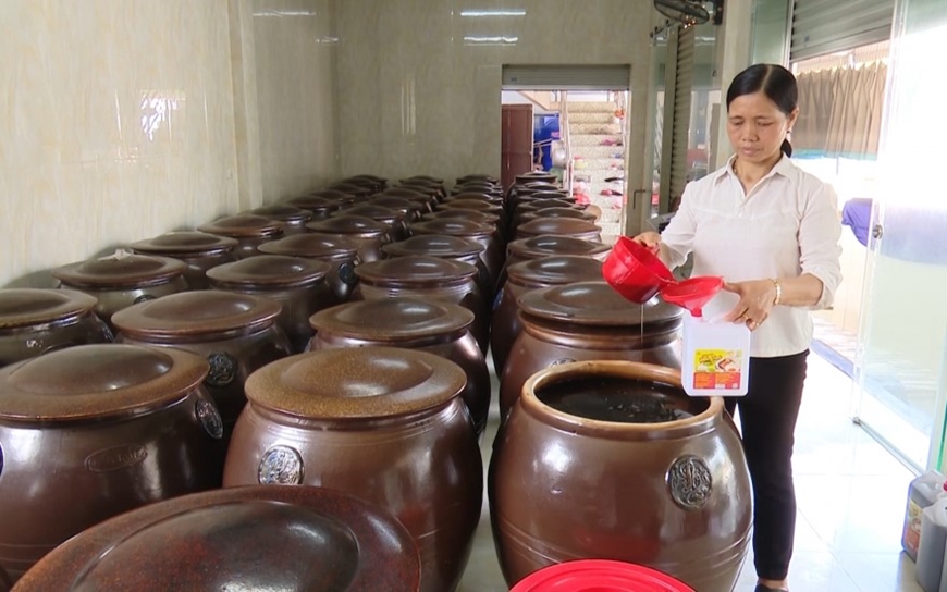 Làm giàu nhờ kinh doanh nước mắm gia truyền