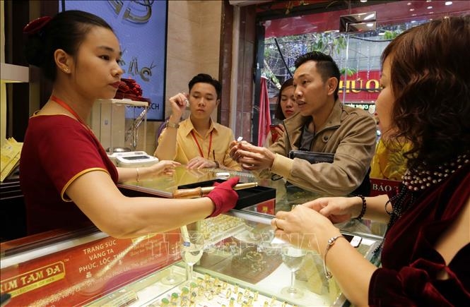 Góc nhìn nghị trường: Người dân vẫn thích tích trữ vàng