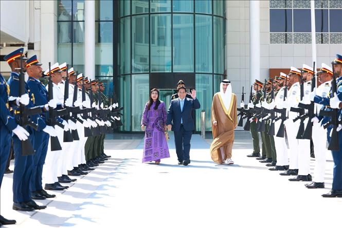 Thủ tướng Chính phủ Phạm Minh Chính và Phu nhân bắt đầu chuyến công tác Saudi Arabia