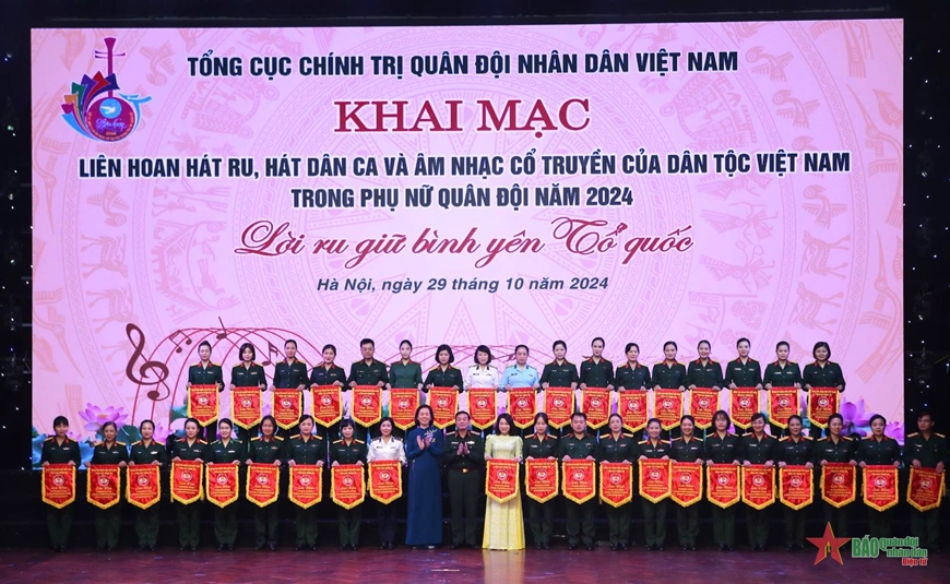 Phụ nữ Quân đội thăng hoa trong liên hoan “Lời ru giữ bình yên Tổ quốc”