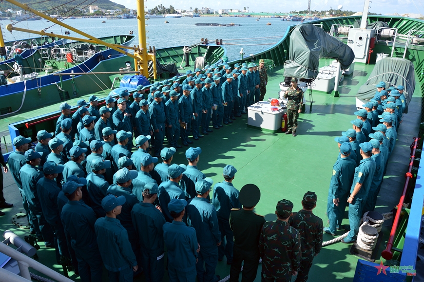 "Sao vuông" vững vàng nơi đầu sóng