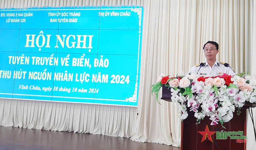 Lữ đoàn 125 (Vùng 2 Hải quân) tuyên truyền biển, đảo tại Sóc Trăng