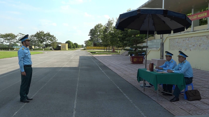 Học viện Phòng không-Không quân đột phá trong huấn luyện điều lệnh