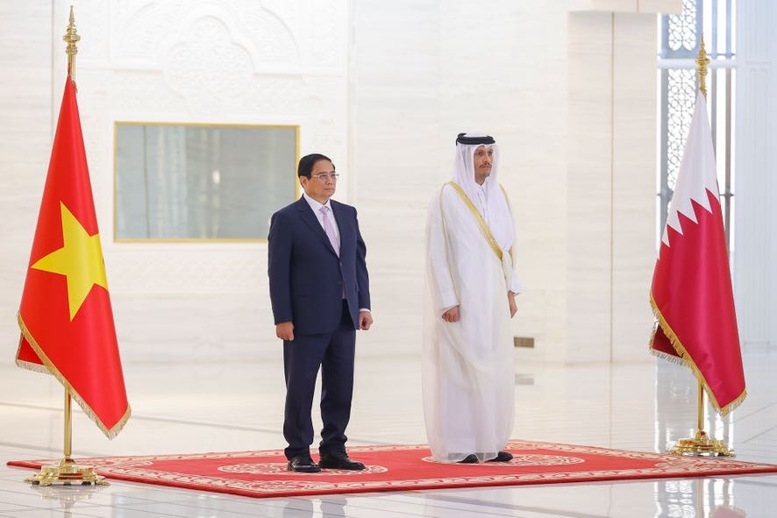 Lễ đón Thủ tướng Phạm Minh Chính thăm chính thức Qatar