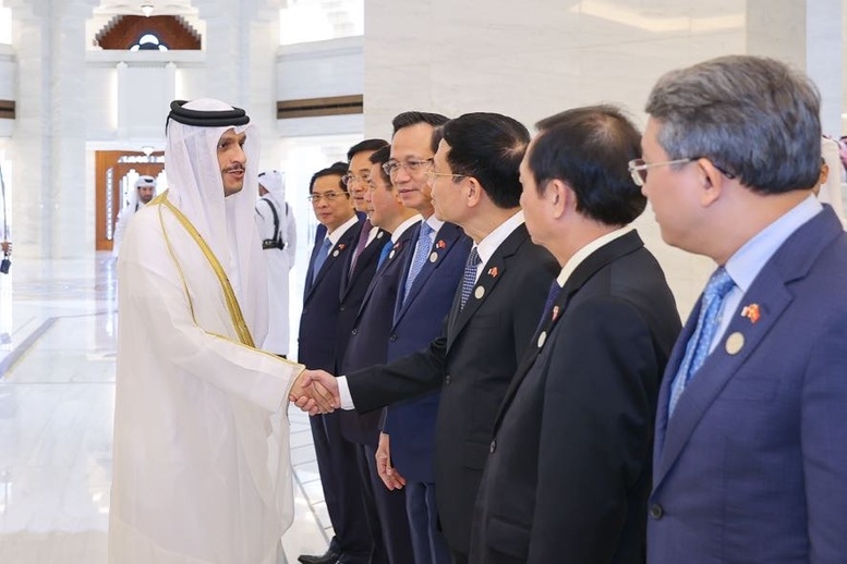 Lễ đón Thủ tướng Phạm Minh Chính thăm chính thức Qatar