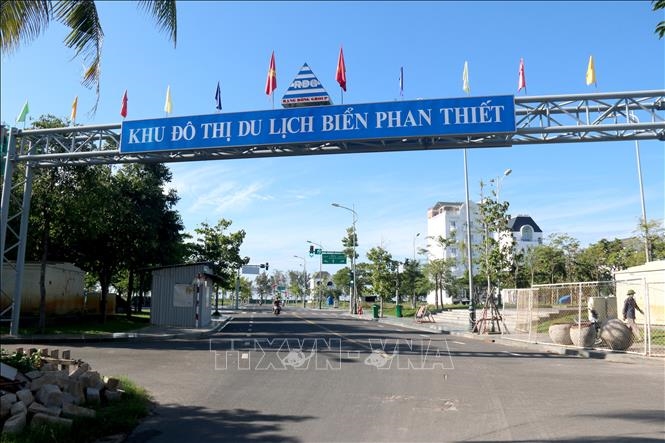 Đề nghị truy tố cựu Chủ tịch UBND tỉnh Bình Thuận và 16 bị can