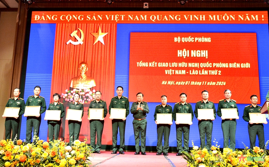 Hội nghị tổng kết Giao lưu hữu nghị quốc phòng biên giới Việt Nam-Lào lần thứ 2