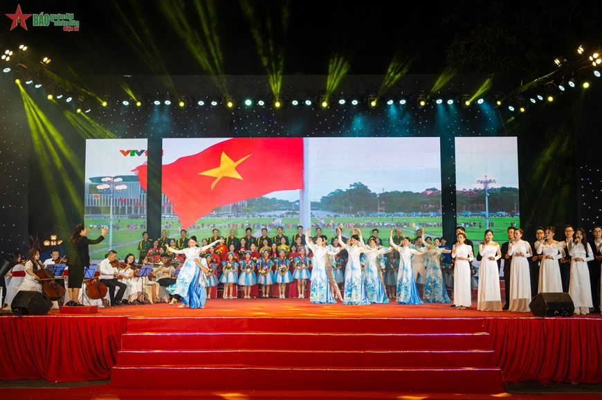 Đặc sắc đêm diễn chung khảo liên hoan nghệ thuật quần chúng “Hà Nội-Niềm tin và hy vọng"