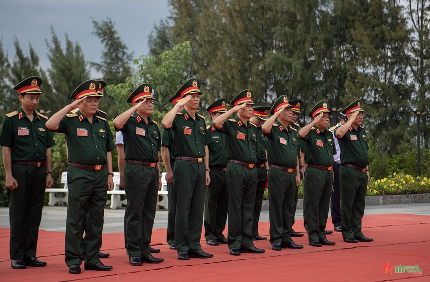 Tri ân các Anh hùng liệt sĩ Gạc Ma