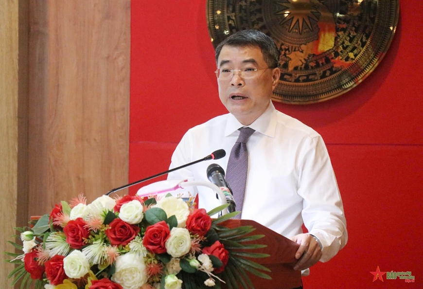 Đồng chí Nghiêm Xuân Thành nhận quyết định giữ chức Bí thư Tỉnh ủy Khánh Hòa