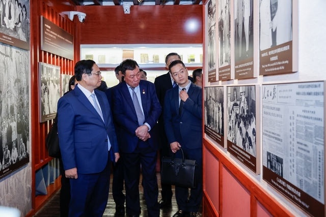 Thủ tướng Phạm Minh Chính thăm Khu di tích Chủ tịch Hồ Chí Minh tại Vân Nam, Trung Quốc