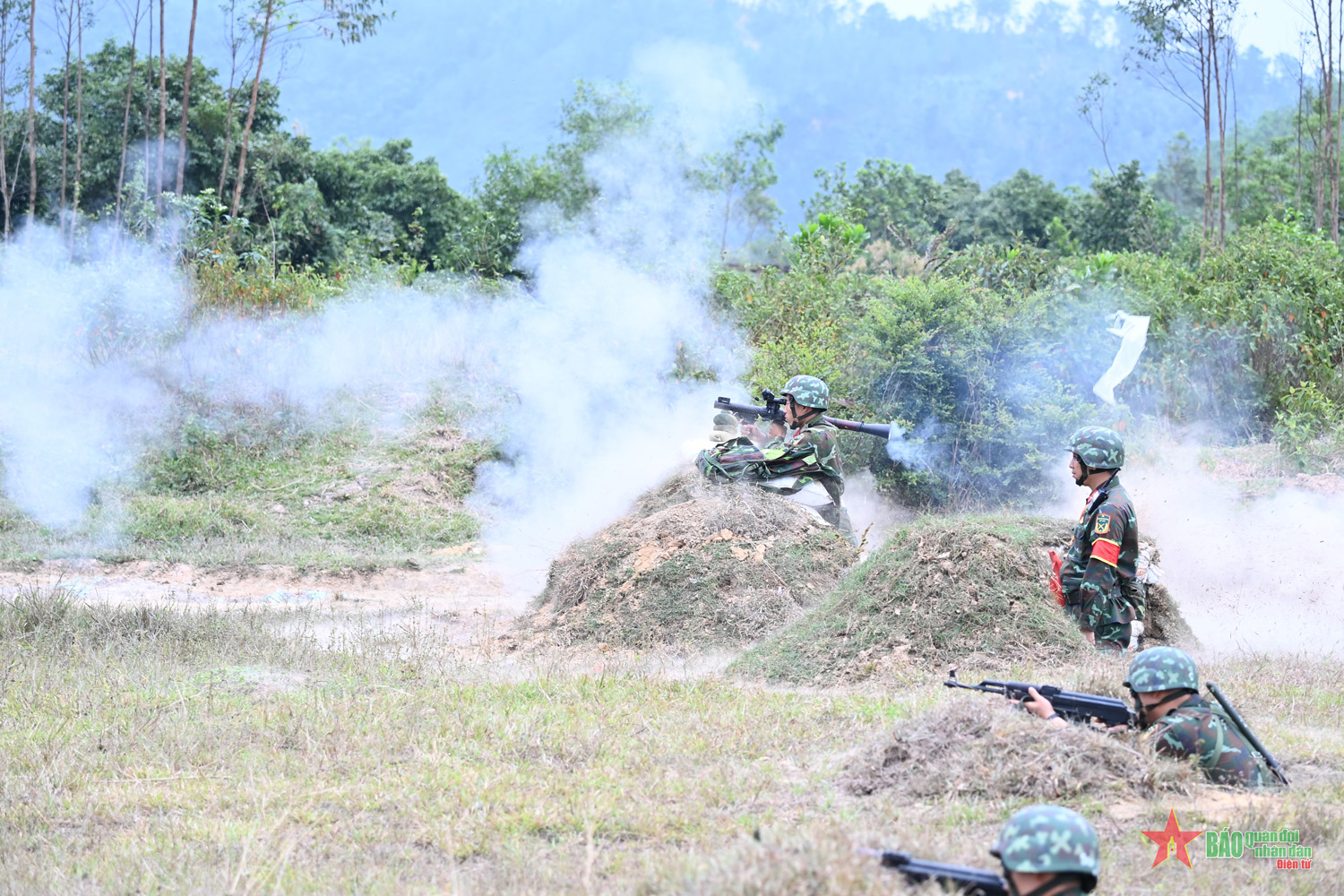 Kiểm tra bắn chiến đấu cấp Tiểu đội bộ binh cho Tiểu đoàn bộ binh năm 2024