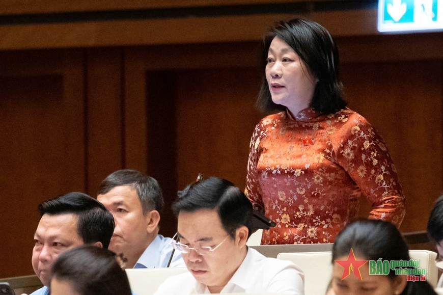 Sửa Luật Đầu tư công: Cân nhắc việc chuyển quyết định chủ trương đầu tư từ HĐND sang UBND cùng cấp