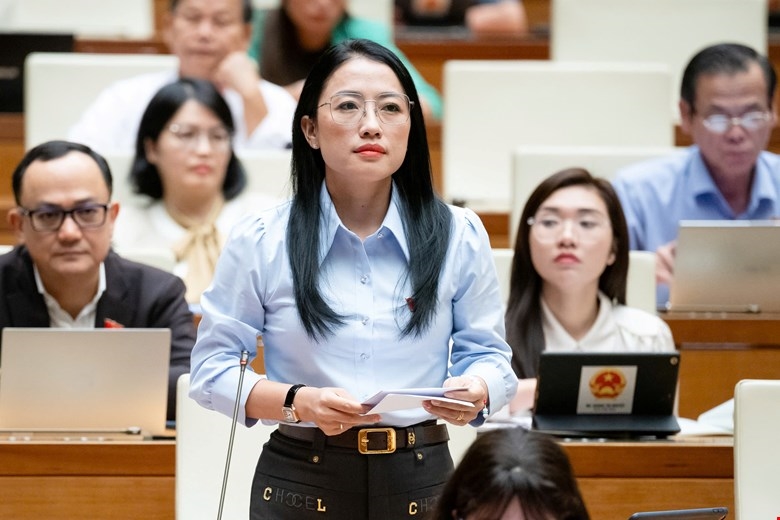 Đại biểu Quốc hội đề xuất nhà thuốc bệnh viện không phải đấu thầu mua thuốc
