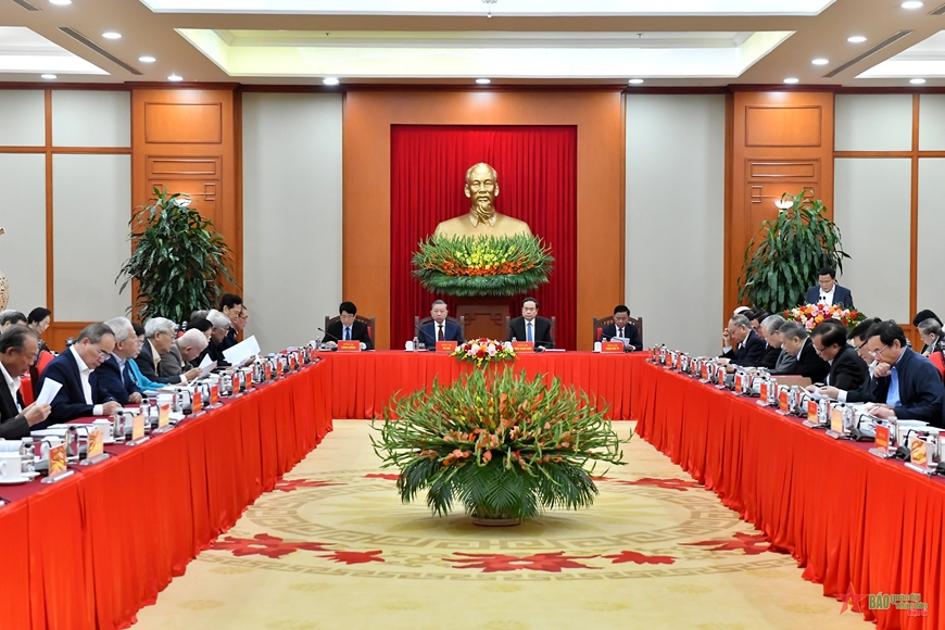 Nguyên lãnh đạo Đảng và Nhà nước góp ý kiến vào các dự thảo văn kiện trình Đại hội XIV của Đảng