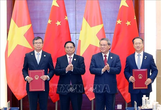 Thủ tướng Phạm Minh Chính hội đàm với Thủ tướng Quốc vụ viện Trung Quốc Lý Cường