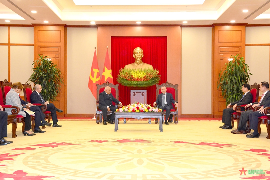 Tổng Bí thư Tô Lâm tiếp Đại sứ Cuba