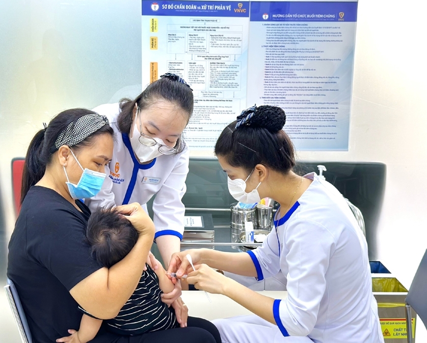 Mắc sởi có thể gây suy hô hấp cấp