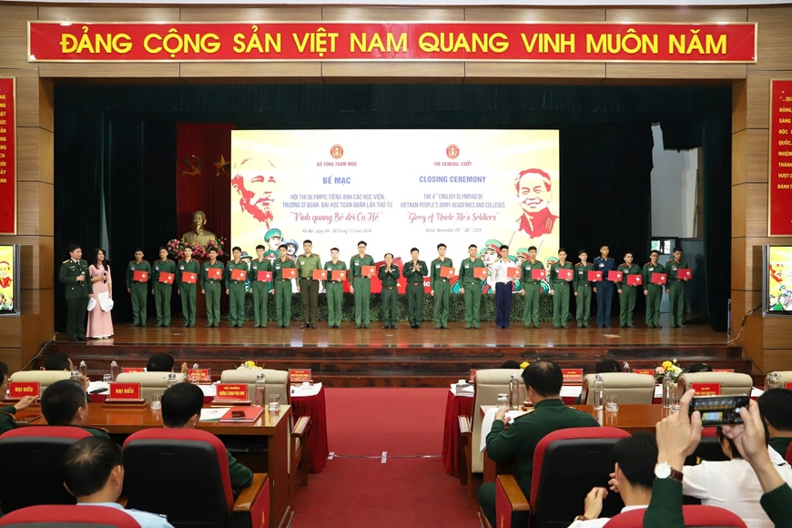 Bế mạc Hội thi Olympic tiếng Anh toàn quân lần thứ tư