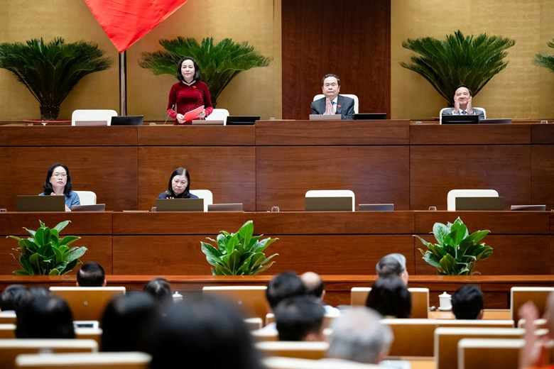 Quốc hội chất vấn Thống đốc Ngân hàng Nhà nước