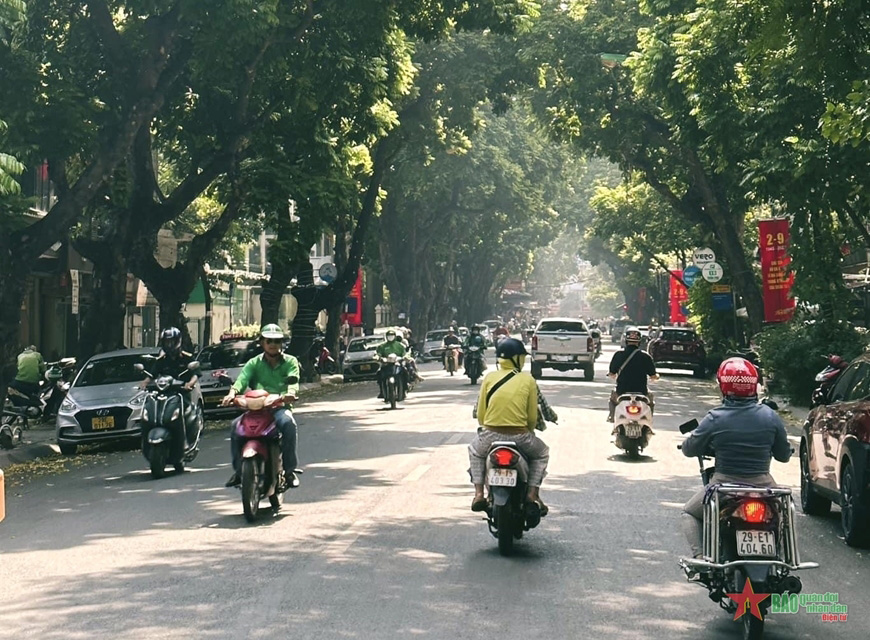 Thời tiết hôm nay (12-11): Bắc Bộ, Bắc Trung Bộ sáng sớm trời lạnh, ngày nắng